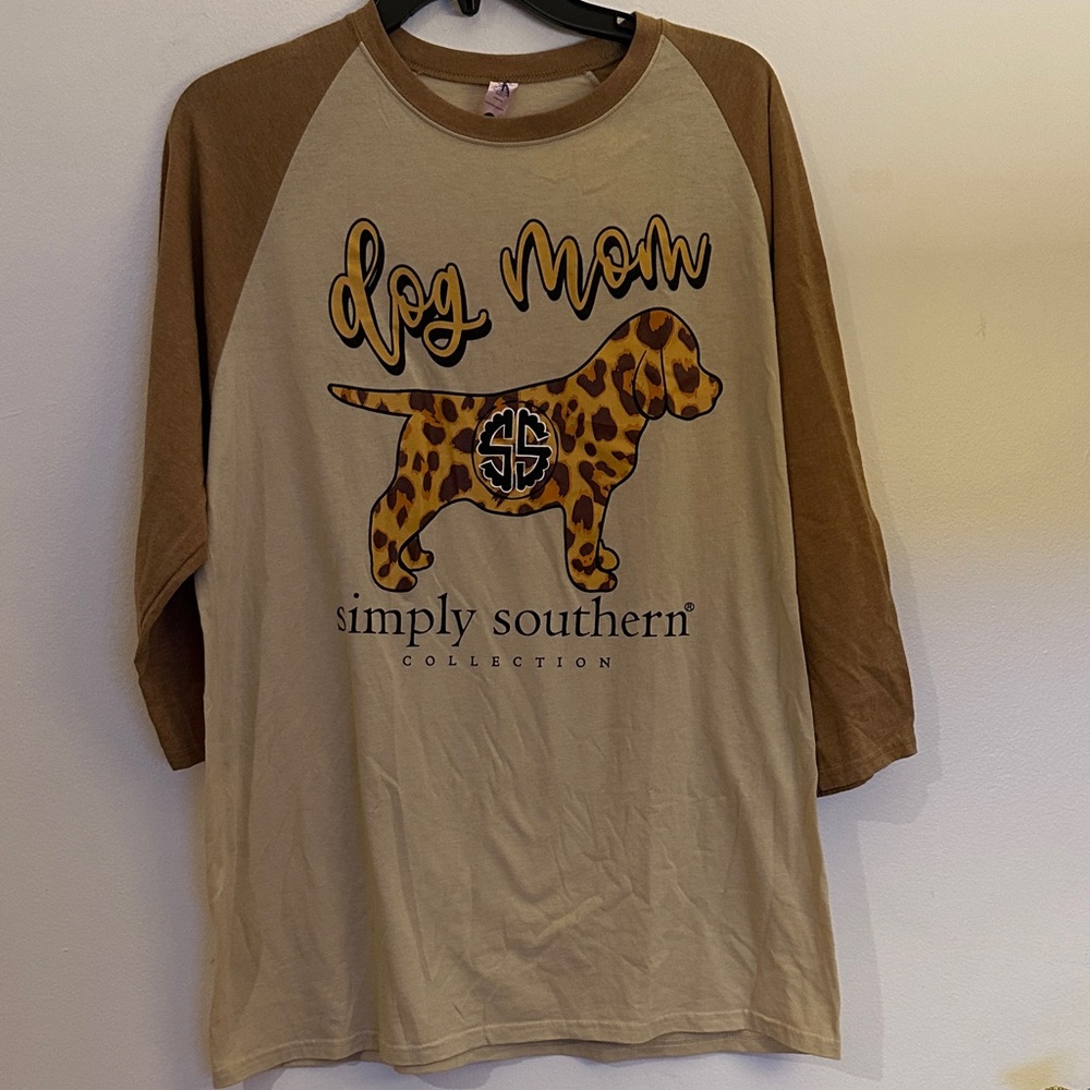 Simply Southern Dog Mom Brown and Tan Top - Preloved